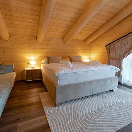 Chalet Royal
